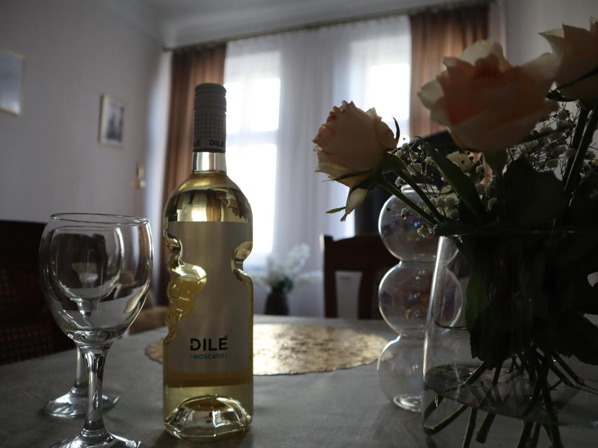555 Flat - 55 M² Mieszkanie, 5 Min - Dworzec Glowny Krakau