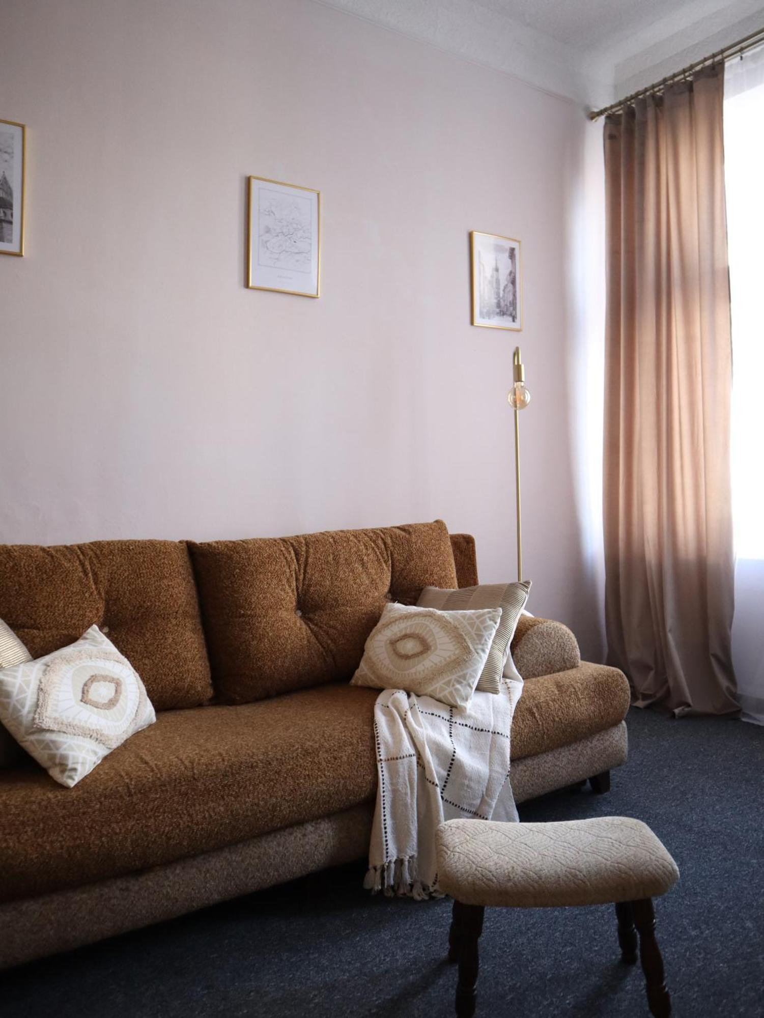 555 Flat - 55 M² Mieszkanie, 5 Min - Dworzec Glowny Apartment Krakau