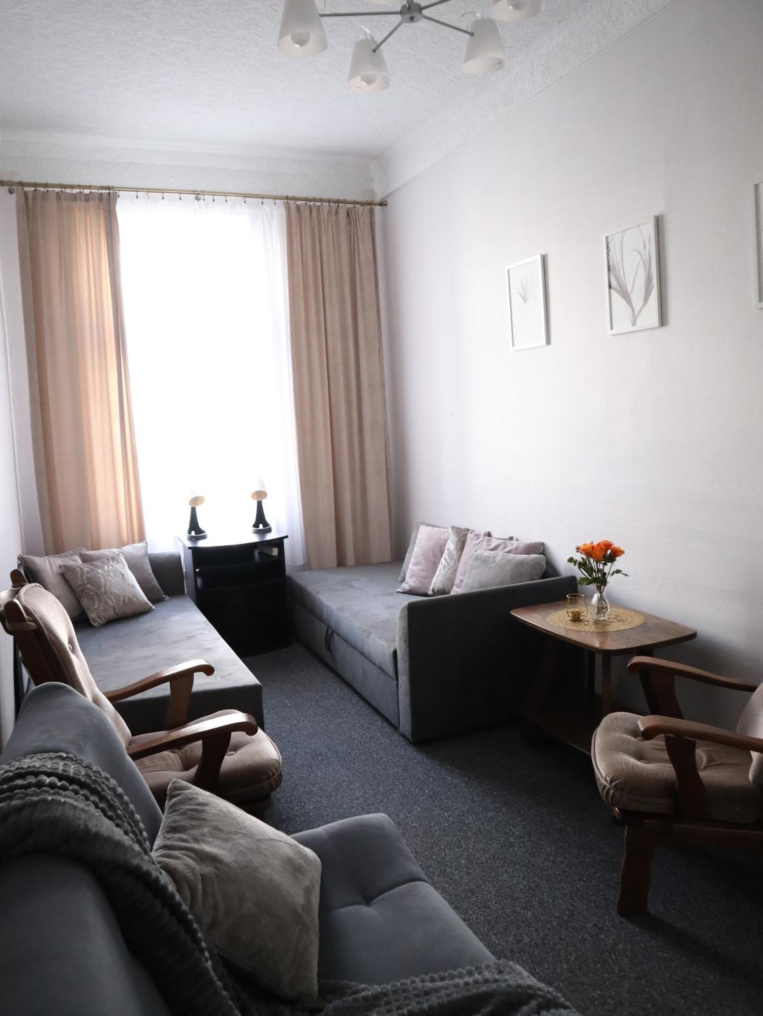 Apartament 555 Flat - 55 M² Mieszkanie, 5 Min - Dworzec Glowny